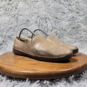 Naturalizer Karah Womens Size 9.5M Retro Brown Leather Flat Loafer Comfort Shoes